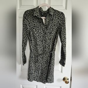 NWT H&M animal print shirt dress